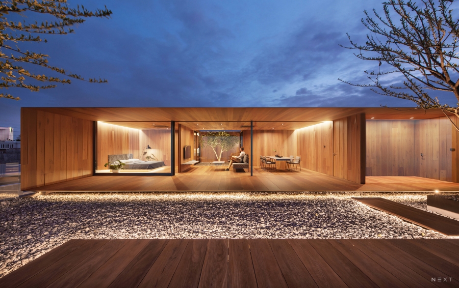 THE SKYSCAPE ROOFTOP HOUSE